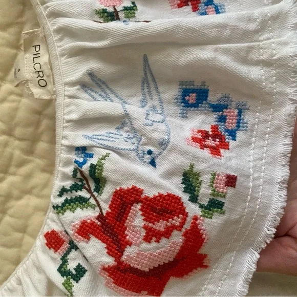 Anthropologie pilcro embroidered top - Picture 4 of 6